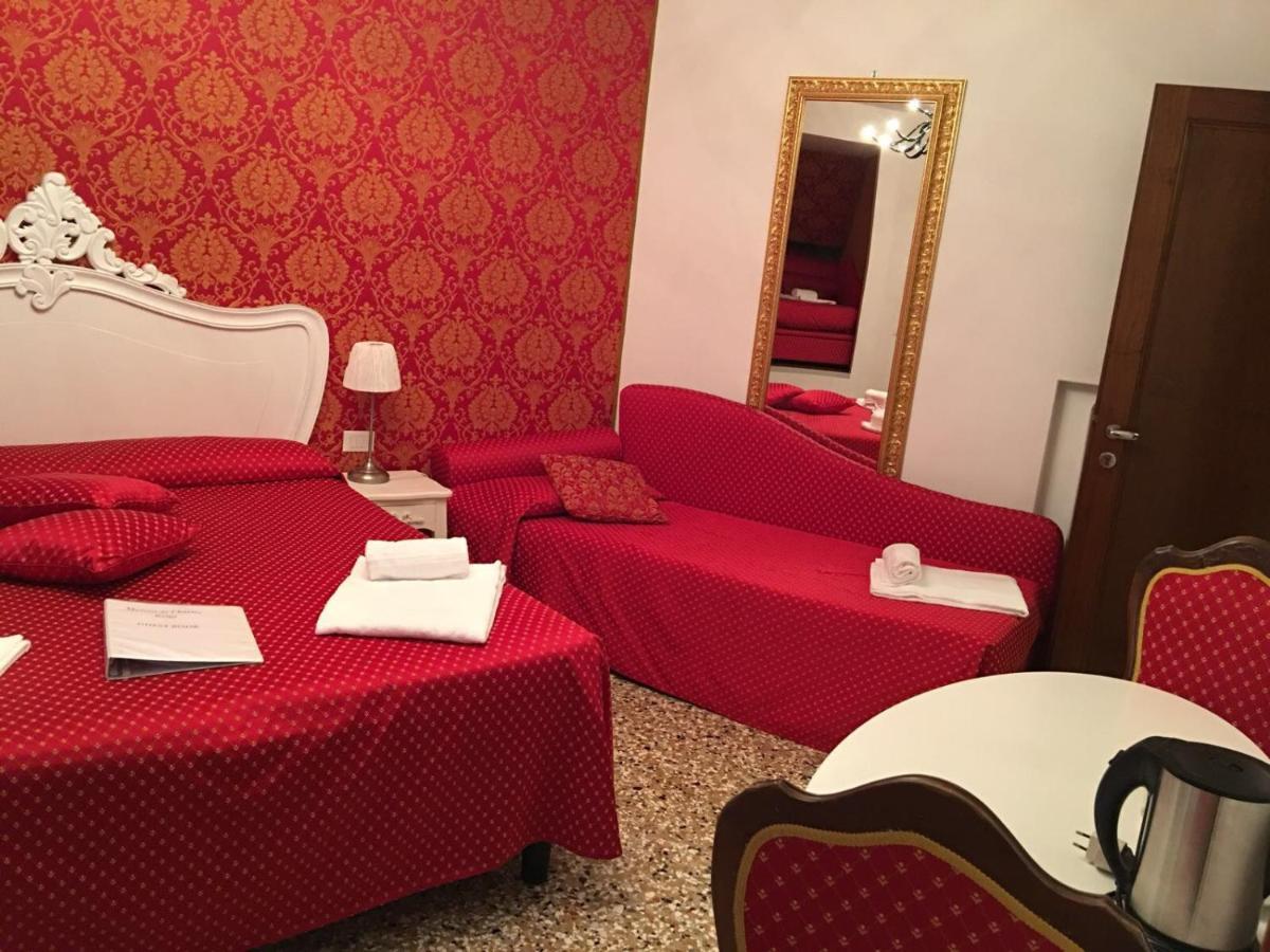 Casa Dolce Hotel Velence Szoba fotó